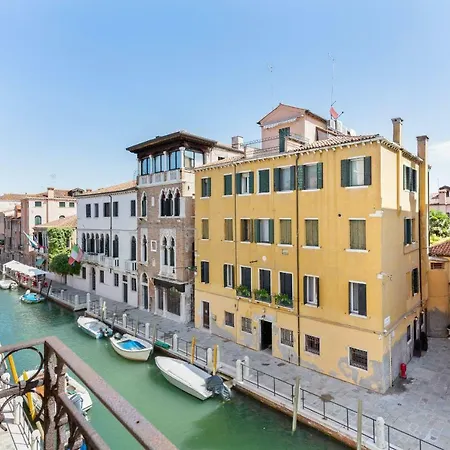 Lejlighed Elegant Two Bedroom In Venetian Style Venedig